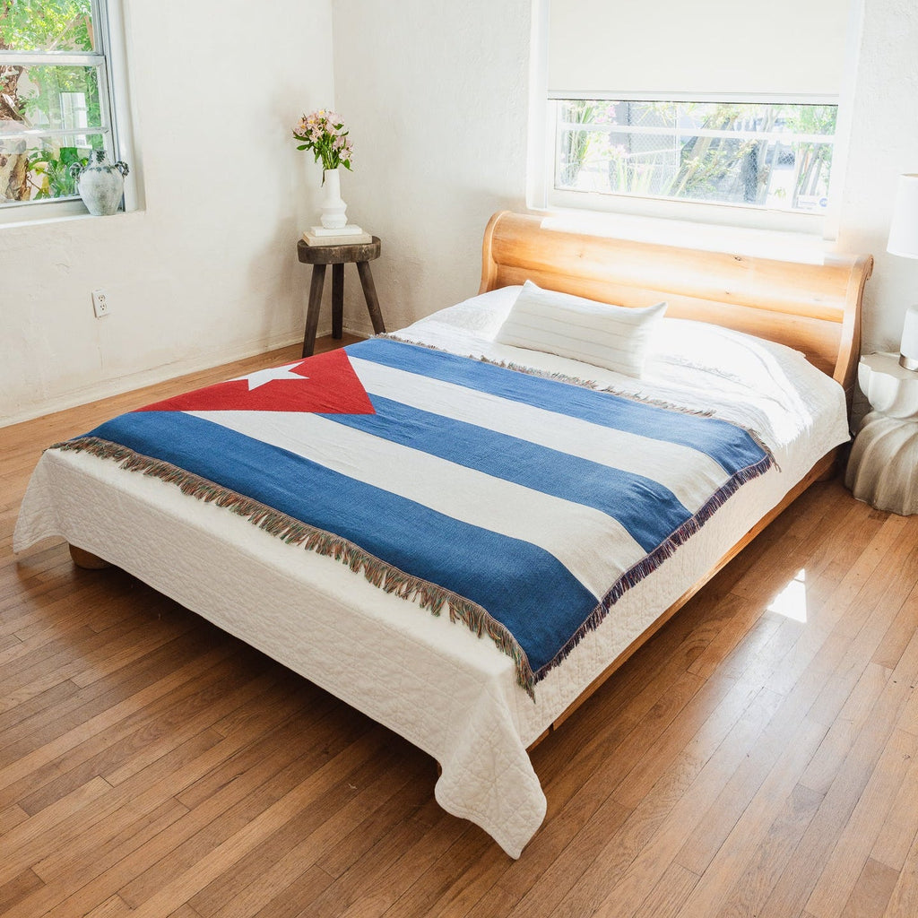 Cuba Flag Woven Throw Blanket