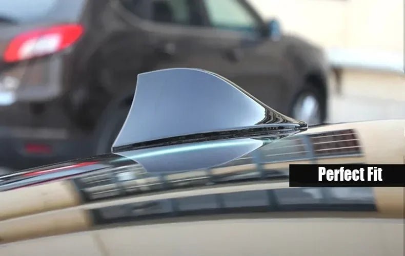 Shark Fin Car Antenna | FM/AM Signal Booster & Sporty Exterior Upgrade